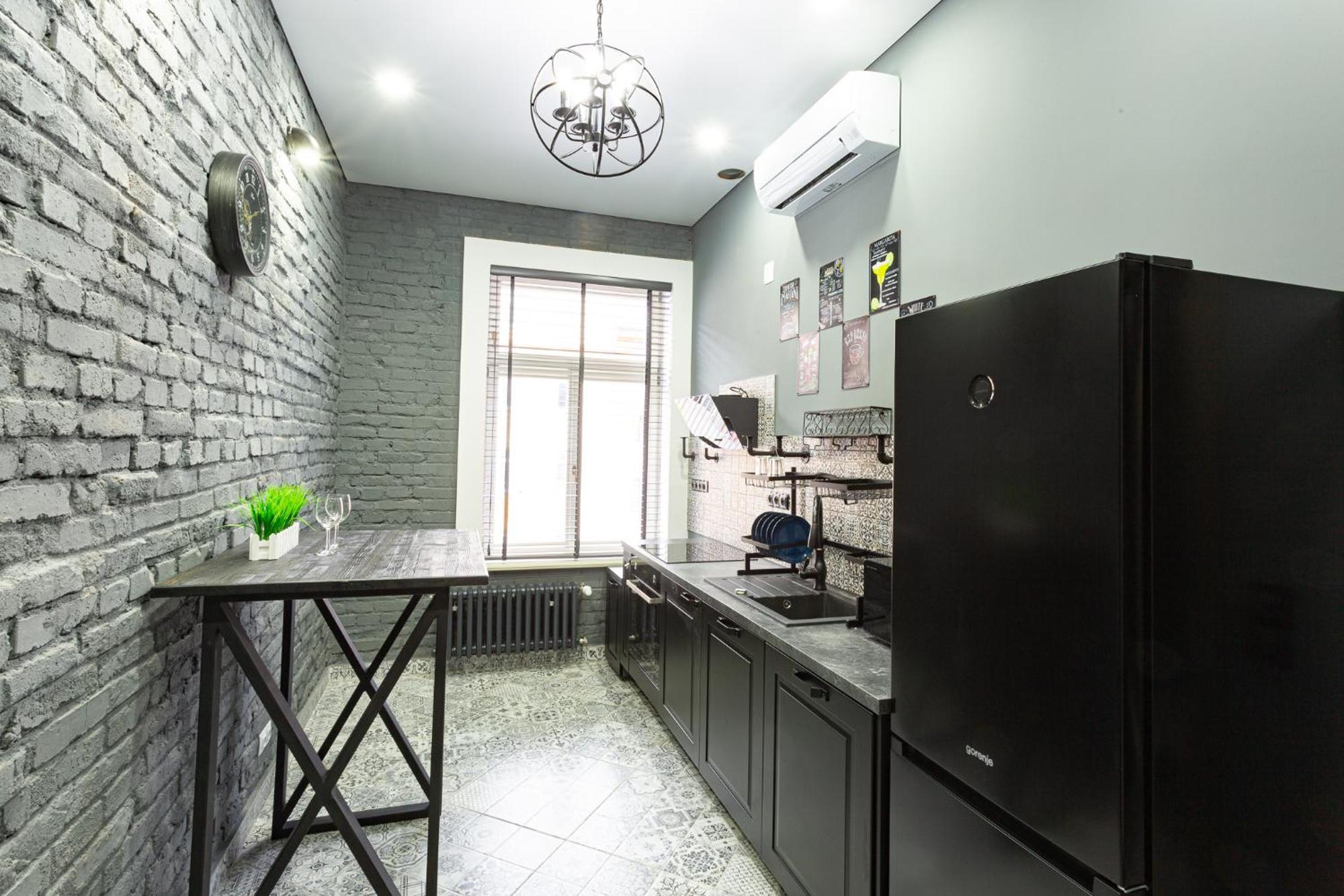 Residence Iron Cube Κάρλοβι Βάρι Εξωτερικό φωτογραφία