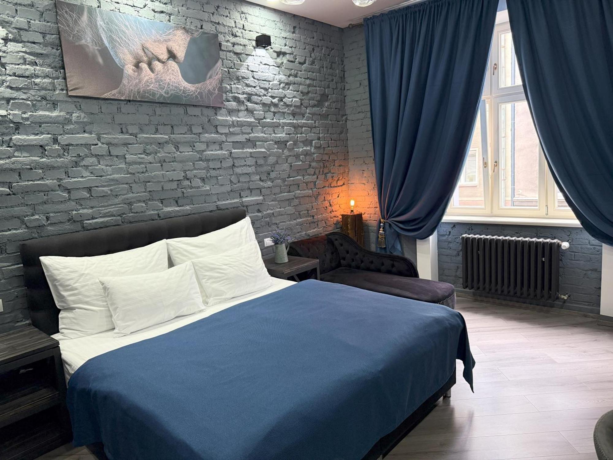 Residence Iron Cube Κάρλοβι Βάρι Εξωτερικό φωτογραφία