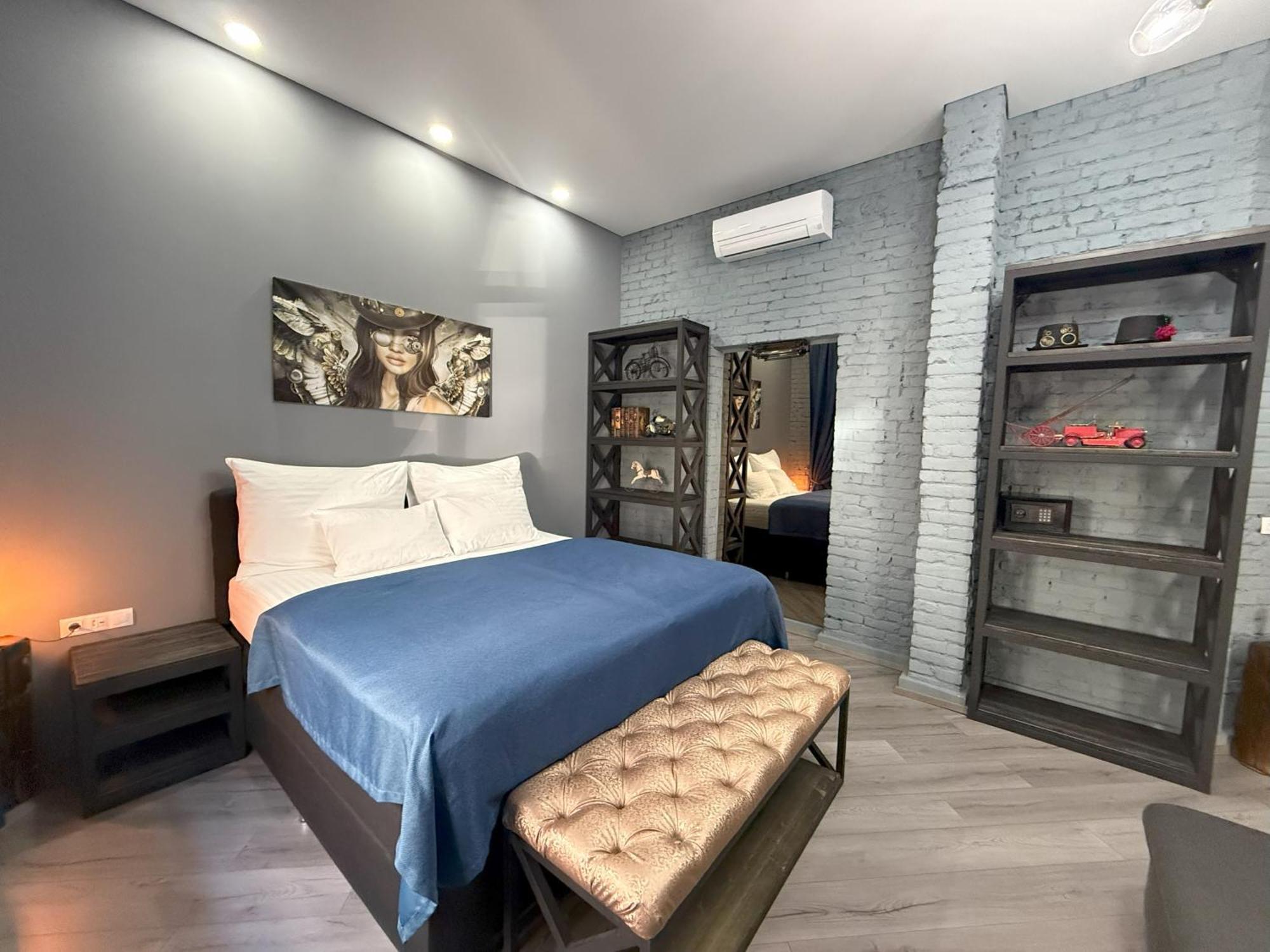 Residence Iron Cube Κάρλοβι Βάρι Εξωτερικό φωτογραφία